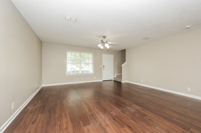2,120/Mo, 1741 Elijah Ryan Dr Antioch, TN 37013 Living Room View 2