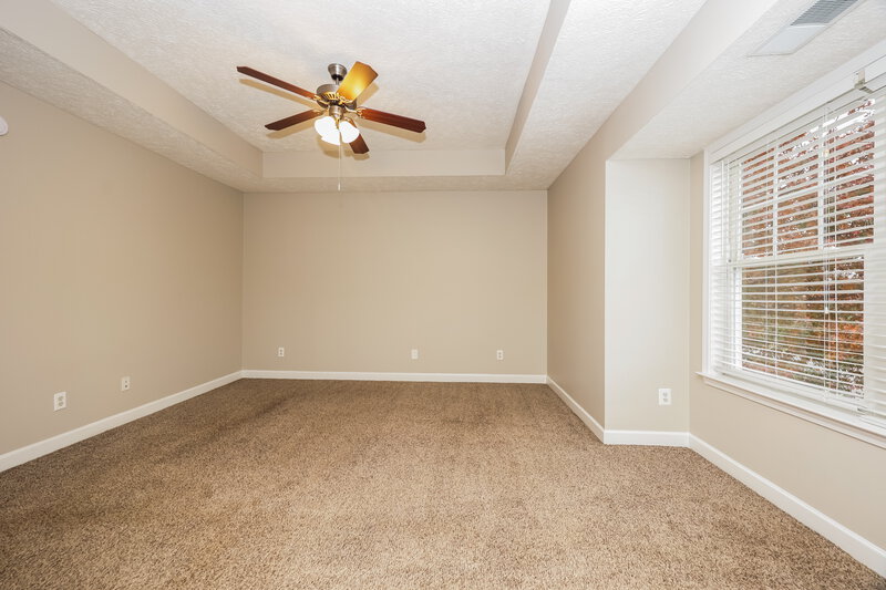 1,925/Mo, 1620 Beaconcrest Cir Murfreesboro, TN 37128 Main Bedroom View 3