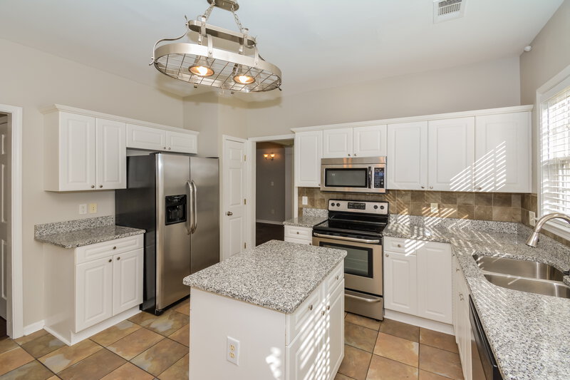 3,780/Mo, 2267 Monthemer Cv Mt Juliet, TN 37122 Kitchen View