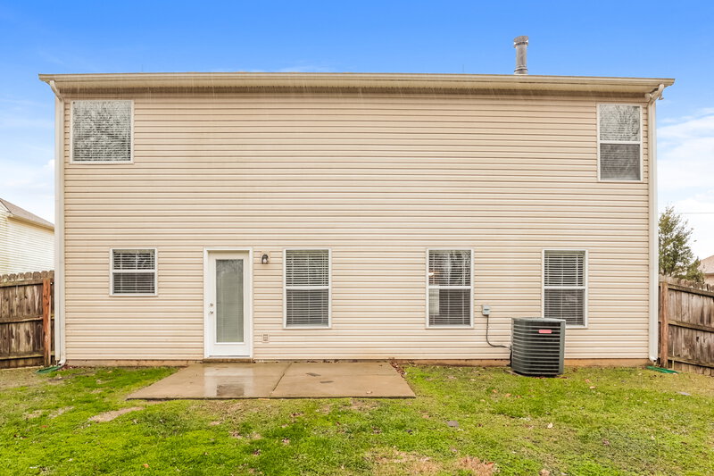 2,330/Mo, 2765 Sutherland Dr Thompsons Station, TN 37179 Rear View