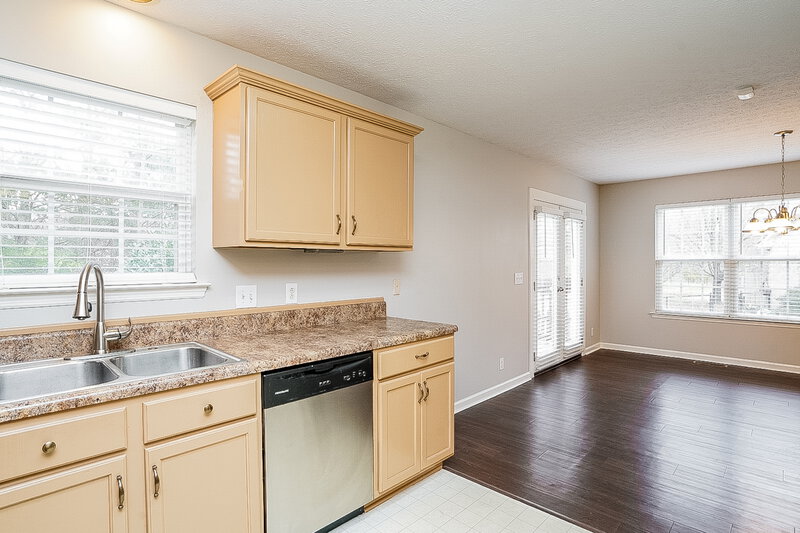2,925/Mo, 103 Rockton Ct Hendersonville, TN 37075 Kitchen View 3