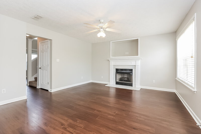 2,425/Mo, 1921 Stoney Meadow Dr Murfreesboro, TN 37128 Bonus Room View 2