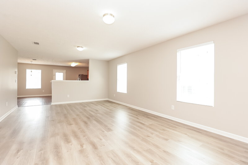 2,275/Mo, 3618 Blaze Dr Murfreesboro, TN 37128 Living Room View