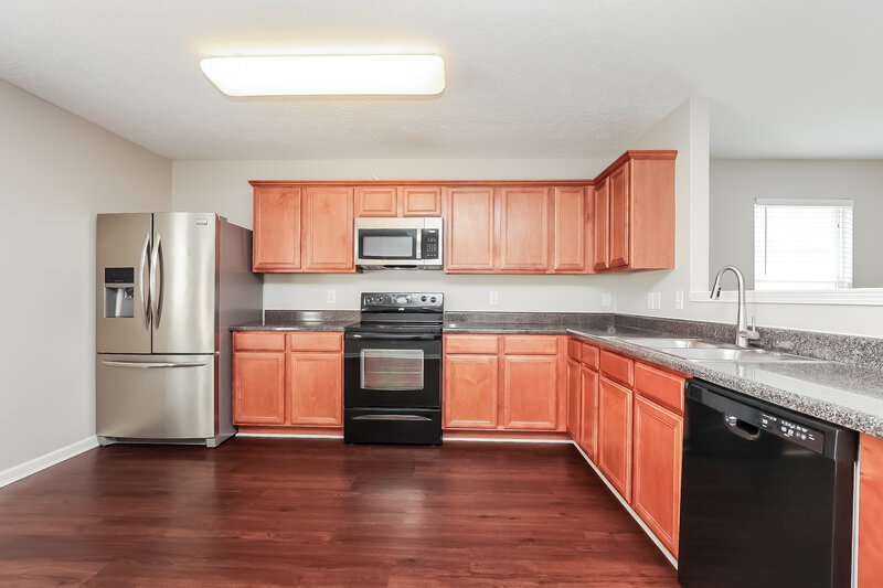 2,275/Mo, 3618 Blaze Dr Murfreesboro, TN 37128 Kitchen View