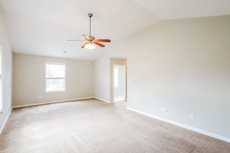 2,340/Mo, 1256 Baker Creek Dr Spring Hill, TN 37174 Bonus Room View 2