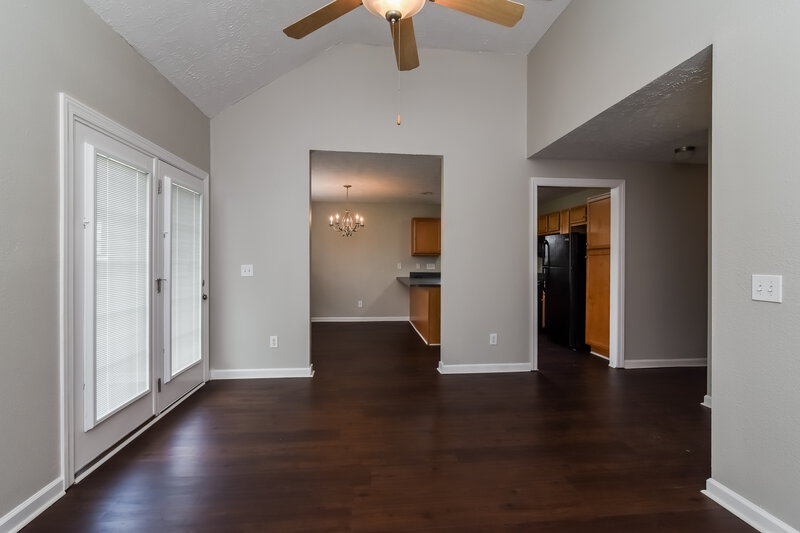 2,320/Mo, 1548 Destiny Dr Murfreesboro, TN 37130 Living Room View