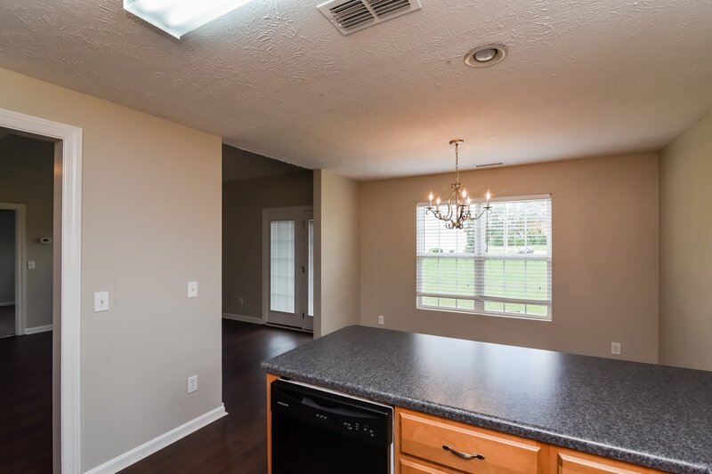 2,320/Mo, 1548 Destiny Dr Murfreesboro, TN 37130 Kitchen View