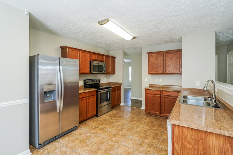 2,125/Mo, 2845 Meadow Gln Mt Juliet, TN 37122 Kitchen View