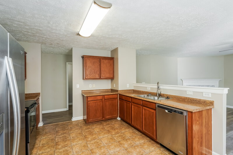 2,125/Mo, 2845 Meadow Gln Mt Juliet, TN 37122 Kitchen View 2