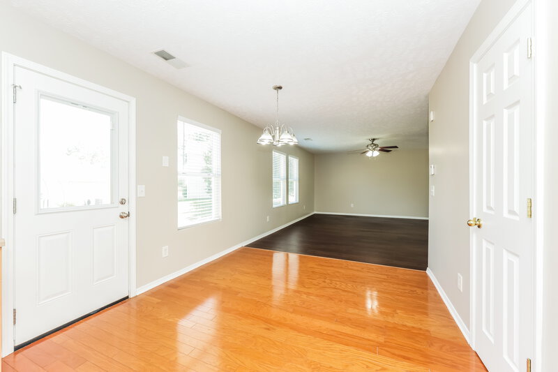2,305/Mo, 2694 Sutherland Dr Thompsons Station, TN 37179 Dining Room View 2