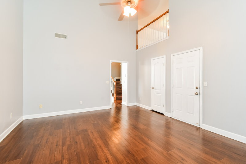 2,270/Mo, 1612 Allston Dr Murfreesboro, TN 37128 Living Room View