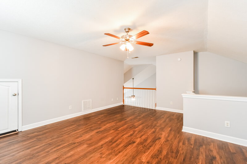 2,270/Mo, 1612 Allston Dr Murfreesboro, TN 37128 Family Room View