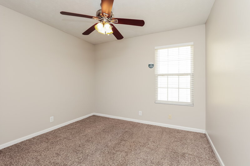 2,065/Mo, 1832 Antebellum Dr Murfreesboro, TN 37128 Bedroom View