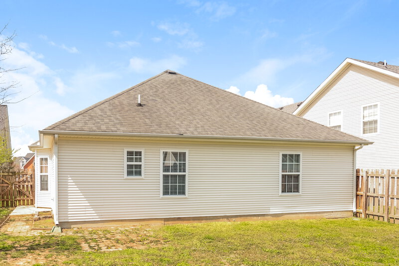 2,065/Mo, 1832 Antebellum Dr Murfreesboro, TN 37128 Rear View