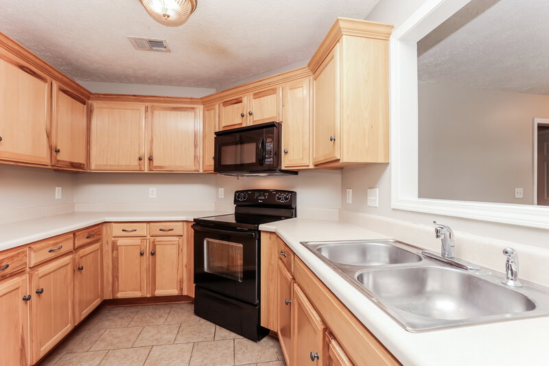 2,325/Mo, 7014 Westfork Dr Smyrna, TN 37167 Kitchen View 2
