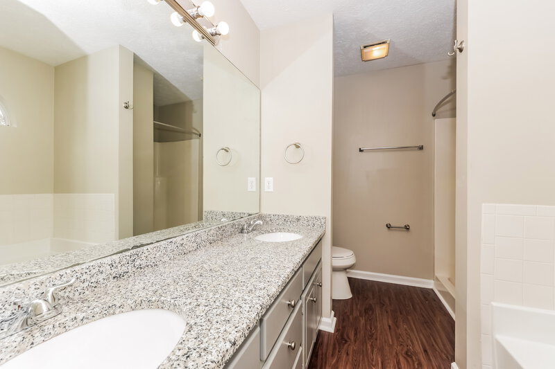 2,285/Mo, 319 Cypress Glen Dr Mt Juliet, TN 37122 Main Bathroom View 2