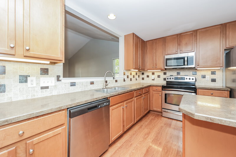 2,100/Mo, 3141 Aidan Ln Mt Juliet, TN 37122 Kitchen View