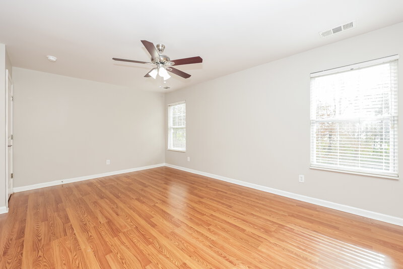 2,100/Mo, 3141 Aidan Ln Mt Juliet, TN 37122 Main Bedroom View