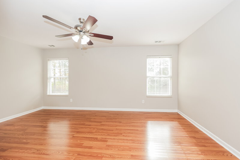 2,100/Mo, 3141 Aidan Ln Mt Juliet, TN 37122 Main Bedroom View 2