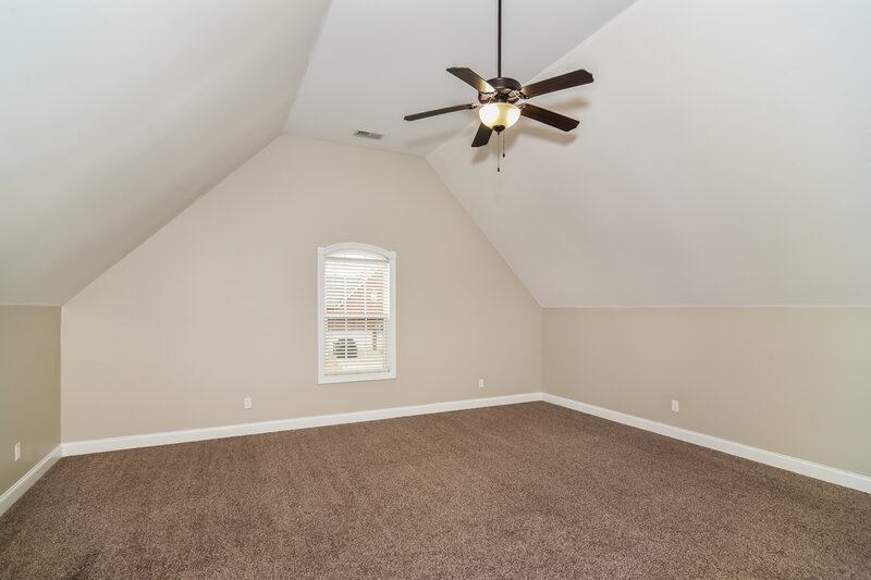 2,190/Mo, 1802 Walking Dr Murfreesboro, TN 37130 Bonus Room View