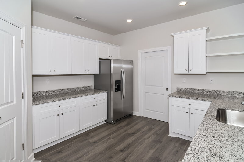 2,195/Mo, 2420 Nabali Way Murfreesboro, TN 37127 Kitchen View 2