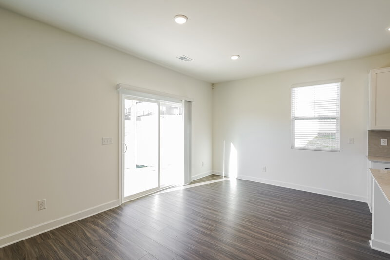 3,200/Mo, 5415 Dunbar Dr Old Hickory, TN 37138 Dining Room View