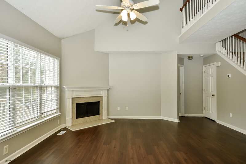 2,480/Mo, 708 Billie Jean Cir Hermitage, TN 37076 Living Room View