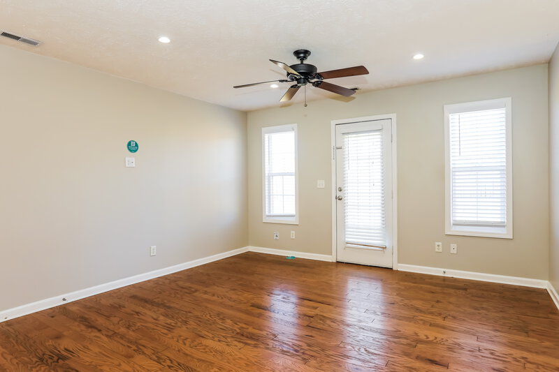2,065/Mo, 10007 Nevada Ave Smyrna, TN 37167 Living Room View
