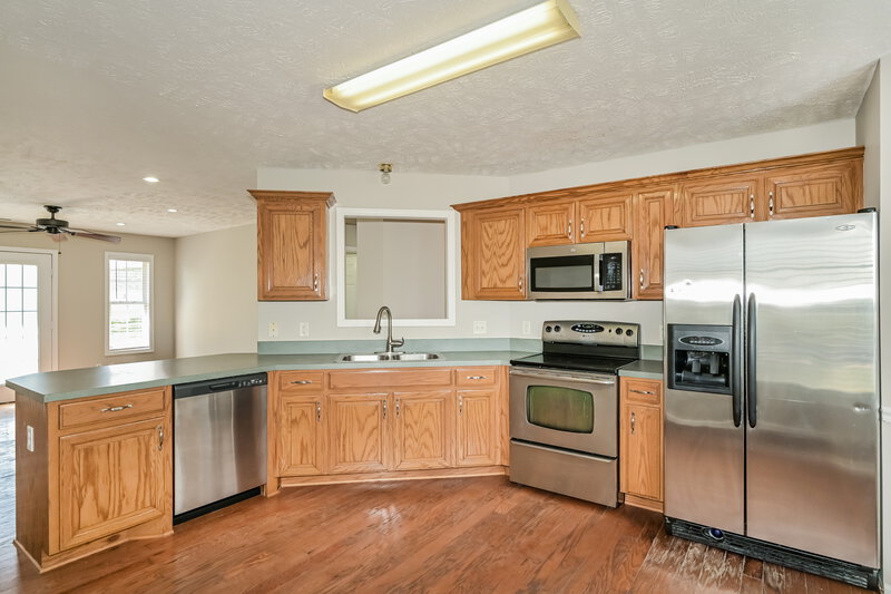1,935/Mo, 10007 Nevada Ave Smyrna, TN 37167 Kitchen View