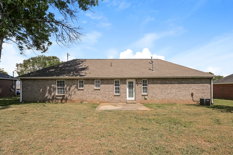 1,935/Mo, 10007 Nevada Ave Smyrna, TN 37167 Rear View