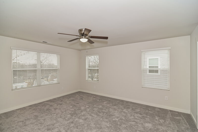 2,640/Mo, 3436 Shigo St Murfreesboro, TN 37130 Main Bedroom View