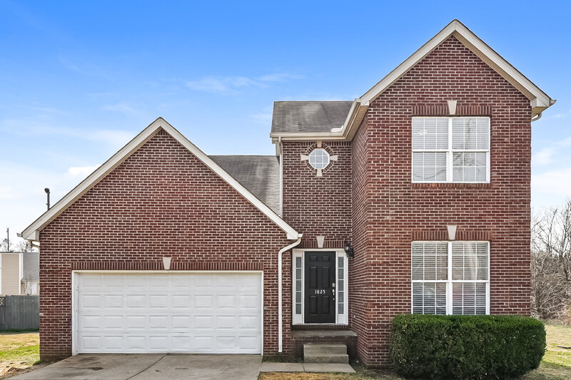 2,110/Mo, 1825 Rory Cv La Vergne, TN 37086 External View