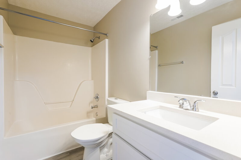 1,835/Mo, 109 Meigs Dr Murfreesboro, TN 37128 Bathroom View