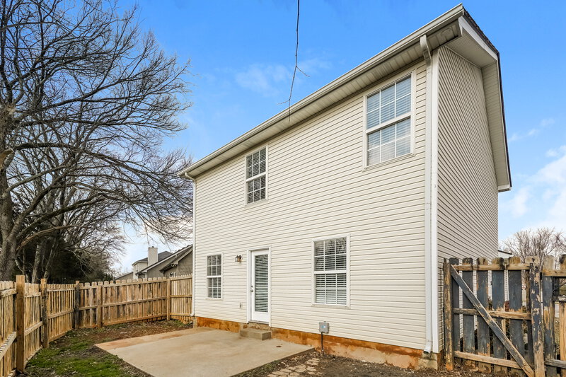 1,835/Mo, 109 Meigs Dr Murfreesboro, TN 37128 Rear View