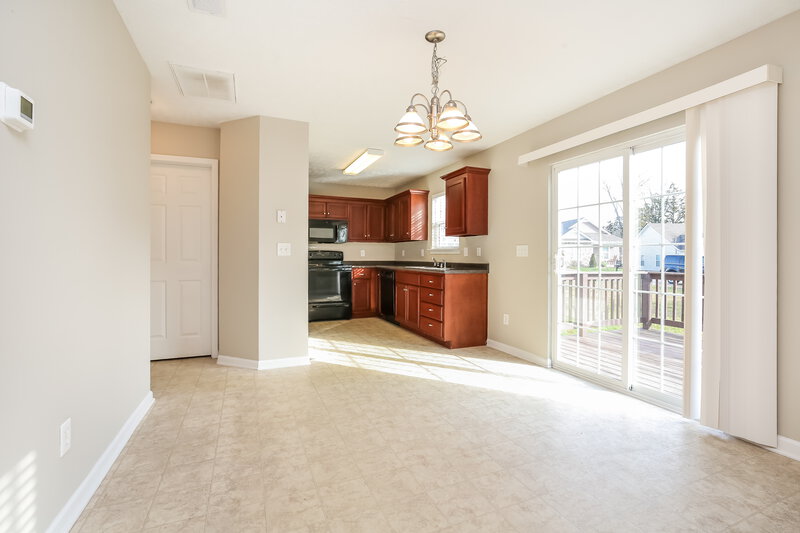 1,855/Mo, 612 Rock Glen Trce Smyrna, TN 37167 Dining Room View