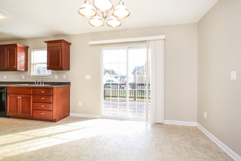 1,855/Mo, 612 Rock Glen Trce Smyrna, TN 37167 Dining Room View 2