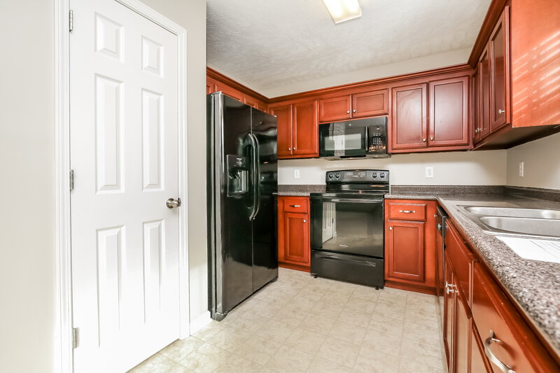 1,855/Mo, 612 Rock Glen Trce Smyrna, TN 37167 Kitchen View