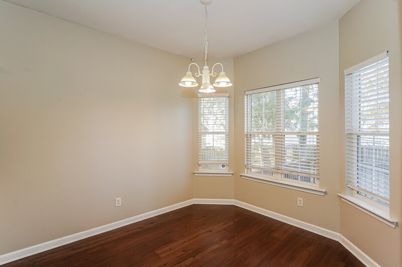 1,875/Mo, 1022 Seven Oaks Blvd Smyrna, TN 37167 Dining Room View
