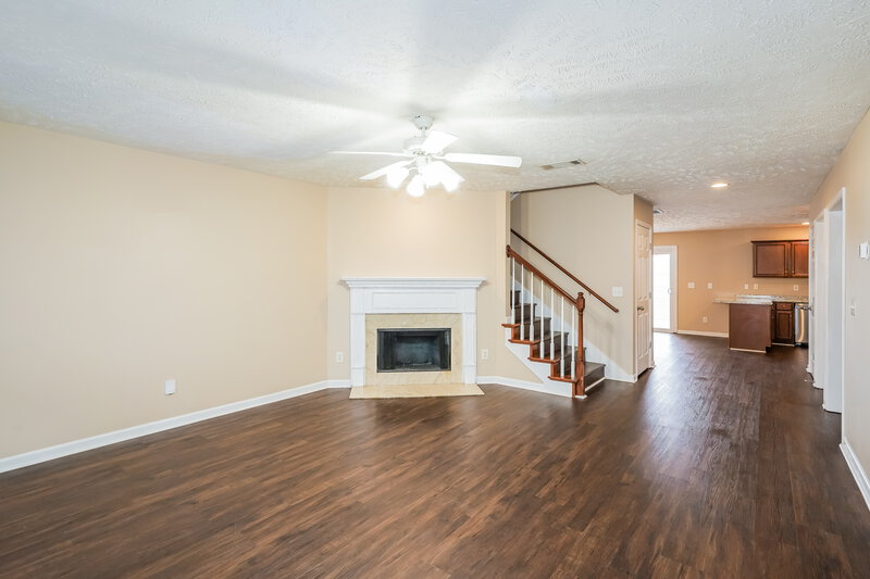 2,335/Mo, 4010 Sequoia Trl Spring Hill, TN 37174 Living Room View 2