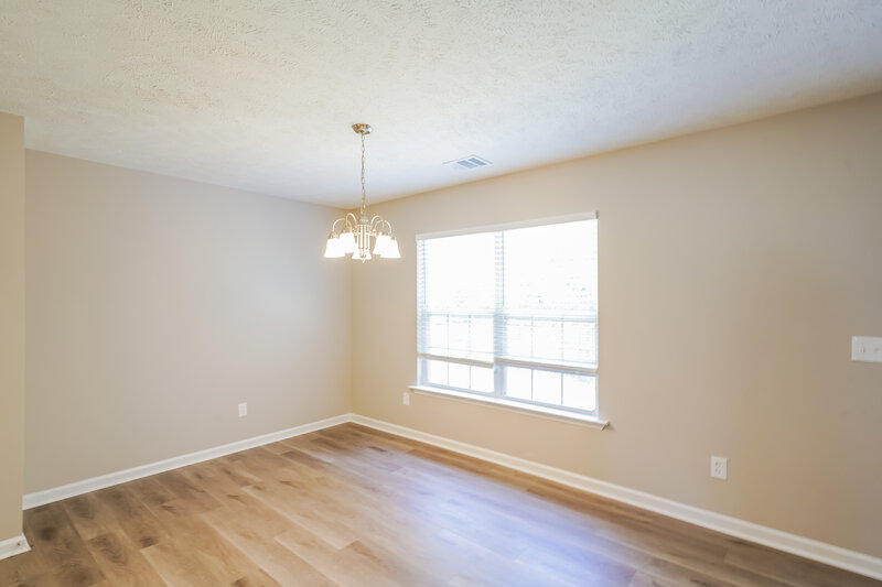 1,945/Mo, 630 Big Hurricane Dr La Vergne, TN 37086 Dining Room View