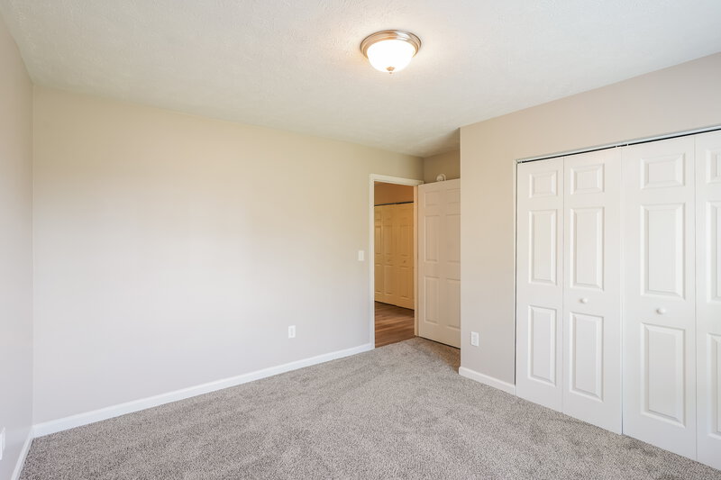 1,945/Mo, 630 Big Hurricane Dr La Vergne, TN 37086 Bedroom View 2