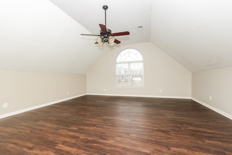 2,060/Mo, 1807 Meadowglen Cir Mt Juliet, TN 37122 Family Room View