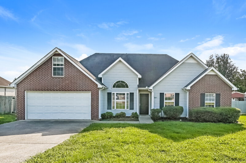 2,165/Mo, 2625 Weatherford St La Vergne, TN 37086 External View