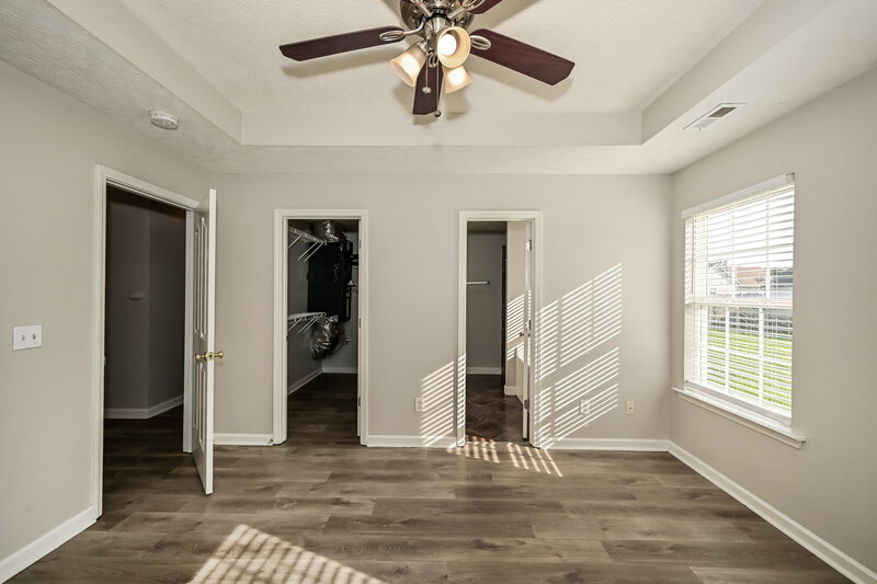 2,165/Mo, 2625 Weatherford St La Vergne, TN 37086 Main Bedroom View 2