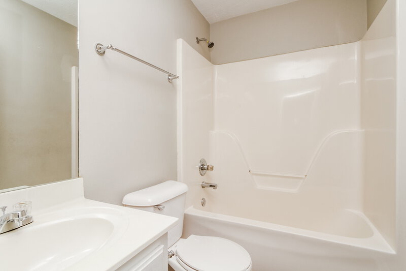 3,190/Mo, 2625 Weatherford St La Vergne, TN 37086 Bedroom View 4
