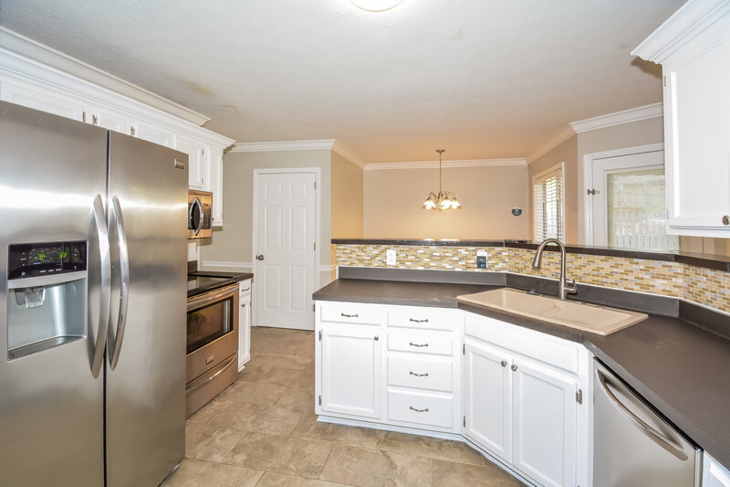 2,330/Mo, 6032 Bradford Hills Dr Nashville, TN 37211 Kitchen View