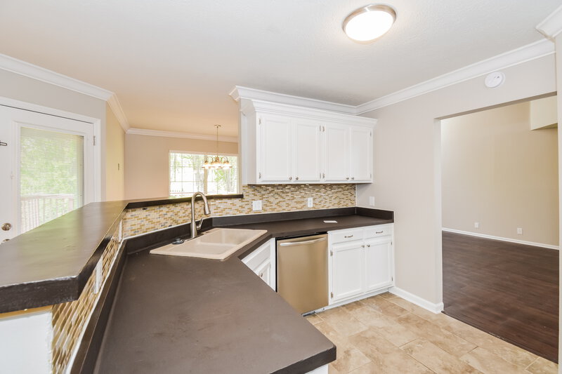 2,330/Mo, 6032 Bradford Hills Dr Nashville, TN 37211 Kitchen View 2