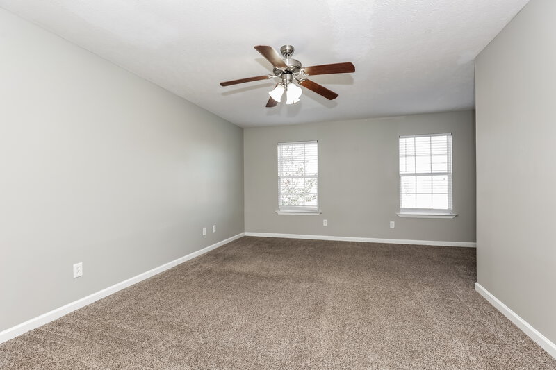 1,950/Mo, 155 Dreville Dr La Vergne, TN 37086 Main Bedroom View