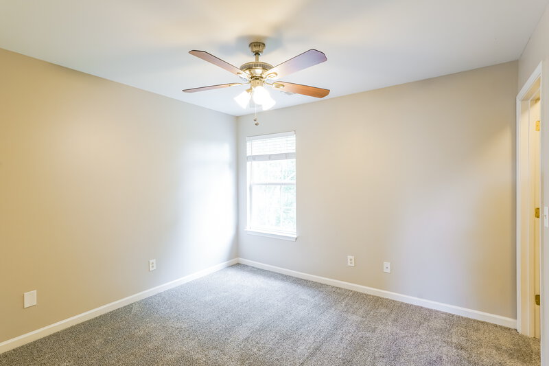2,275/Mo, 209 Briarcotes Cir La Vergne, TN 37086 Bedroom View