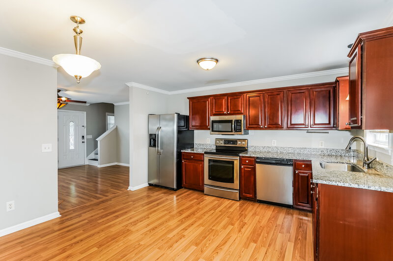 2,455/Mo, 100 Homestead Ln Hendersonville, TN 37075 Kitchen View